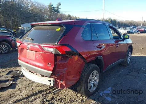2021 Toyota Rav4 Le z USA, uszkodzony, nr VIN 2T3F1RFV9MW187447